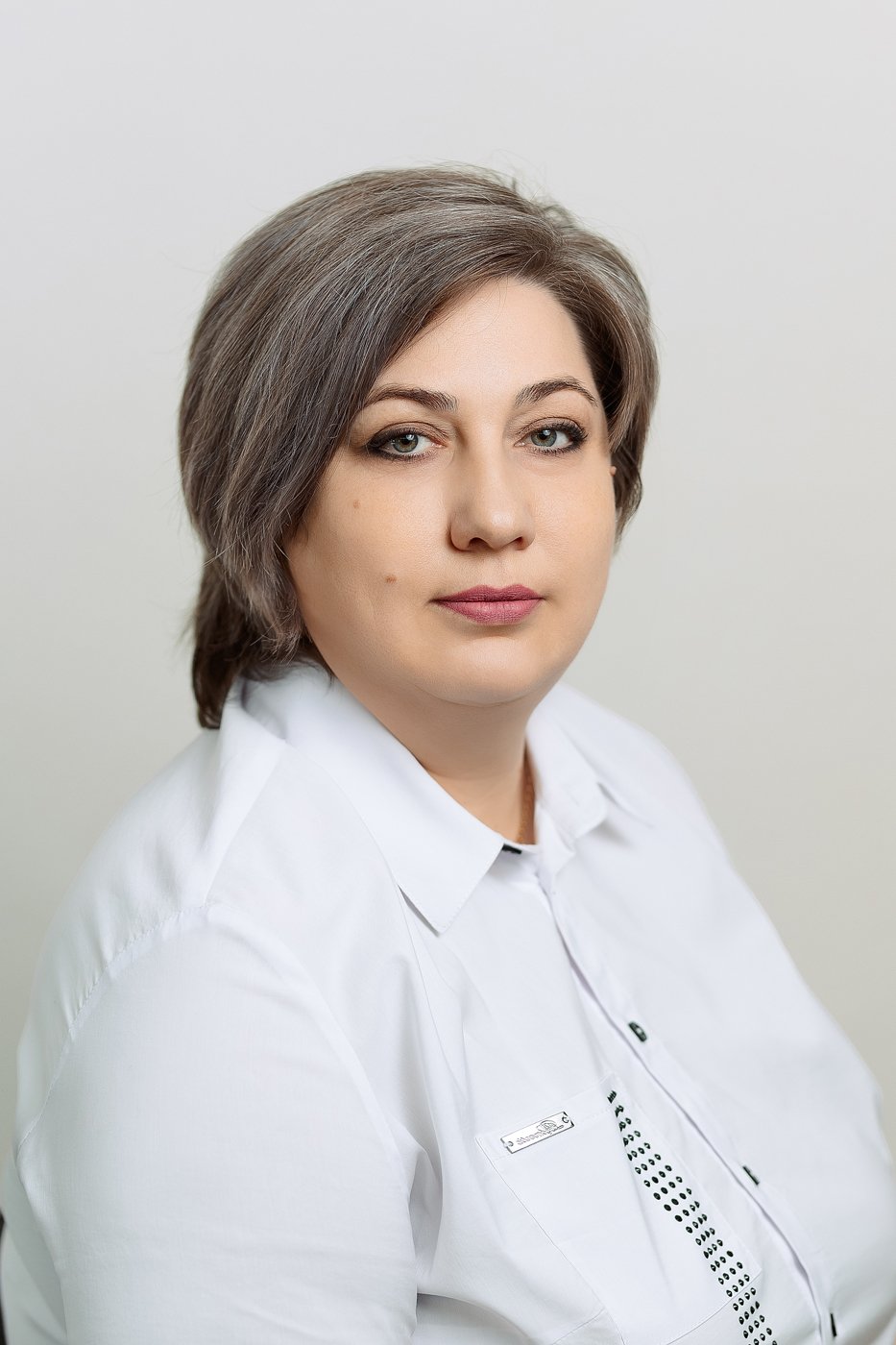 ШИШКОВА Елена Николаевна (11 июня 1981 года).